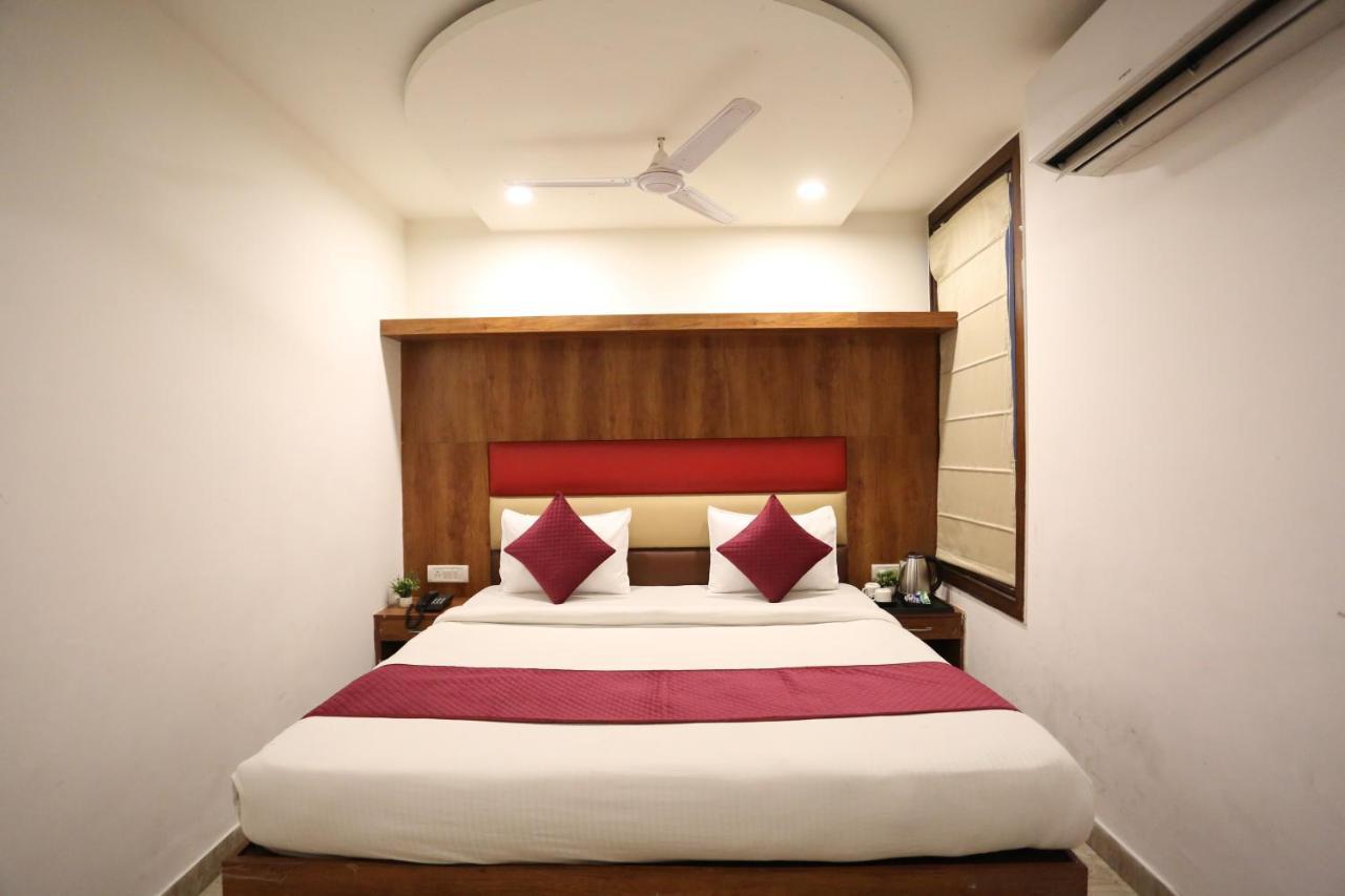 Hotel Sm Suits Near Delhi Airport-Unit By Grand Urban Luxury New Delhi Exterior foto