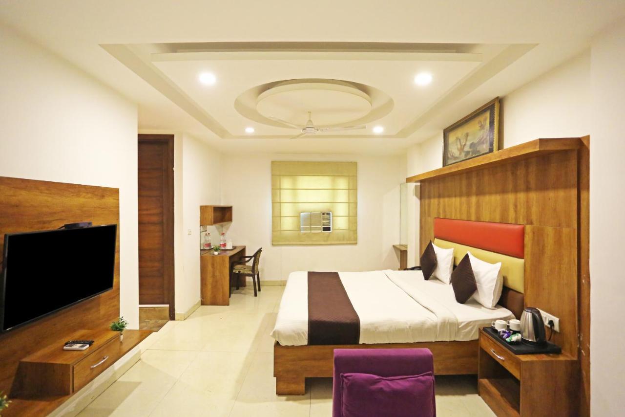 Hotel Sm Suits Near Delhi Airport-Unit By Grand Urban Luxury New Delhi Exterior foto