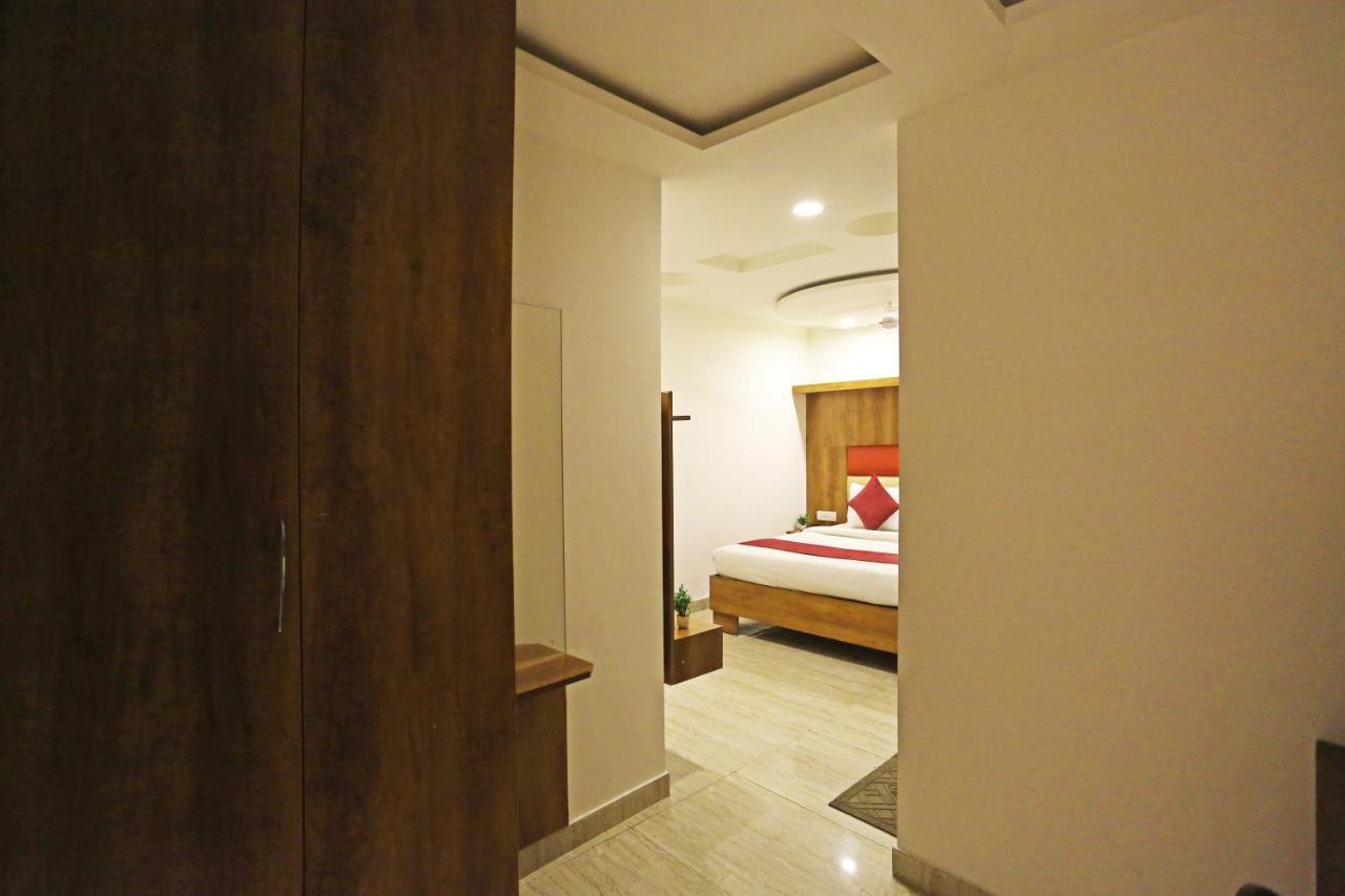 Hotel Sm Suits Near Delhi Airport-Unit By Grand Urban Luxury New Delhi Exterior foto