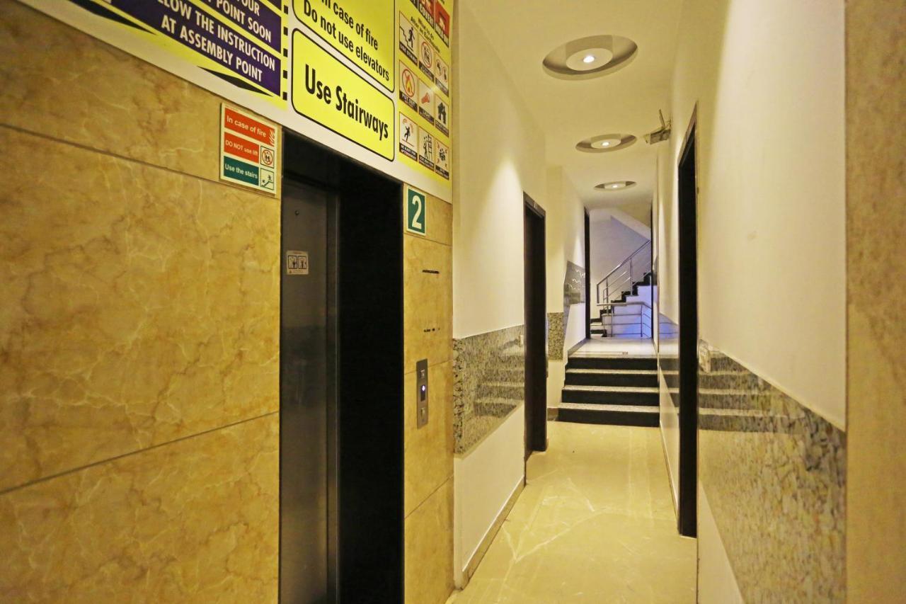 Hotel Sm Suits Near Delhi Airport-Unit By Grand Urban Luxury New Delhi Exterior foto