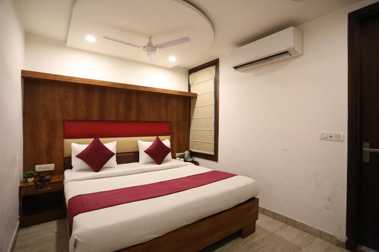 Hotel Sm Suits Near Delhi Airport-Unit By Grand Urban Luxury New Delhi Exterior foto
