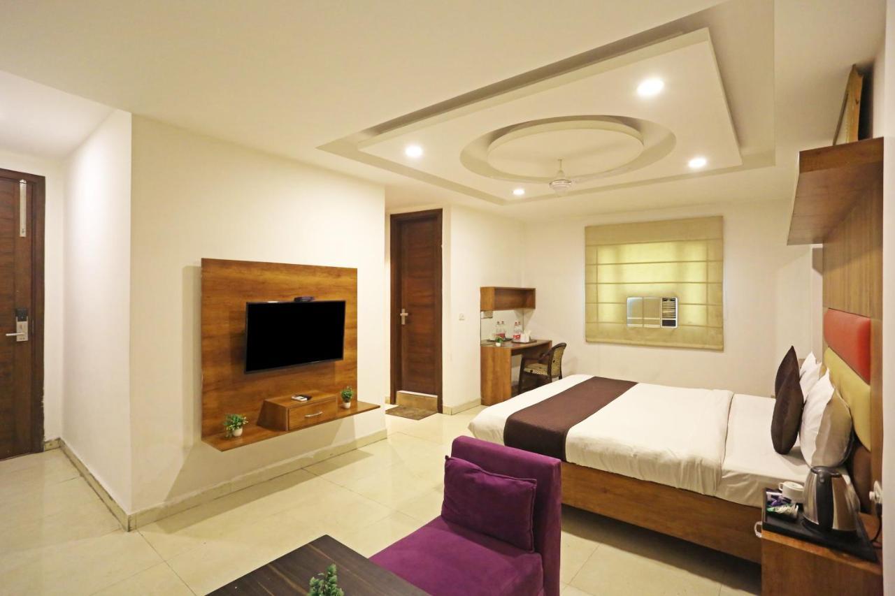 Hotel Sm Suits Near Delhi Airport-Unit By Grand Urban Luxury New Delhi Exterior foto
