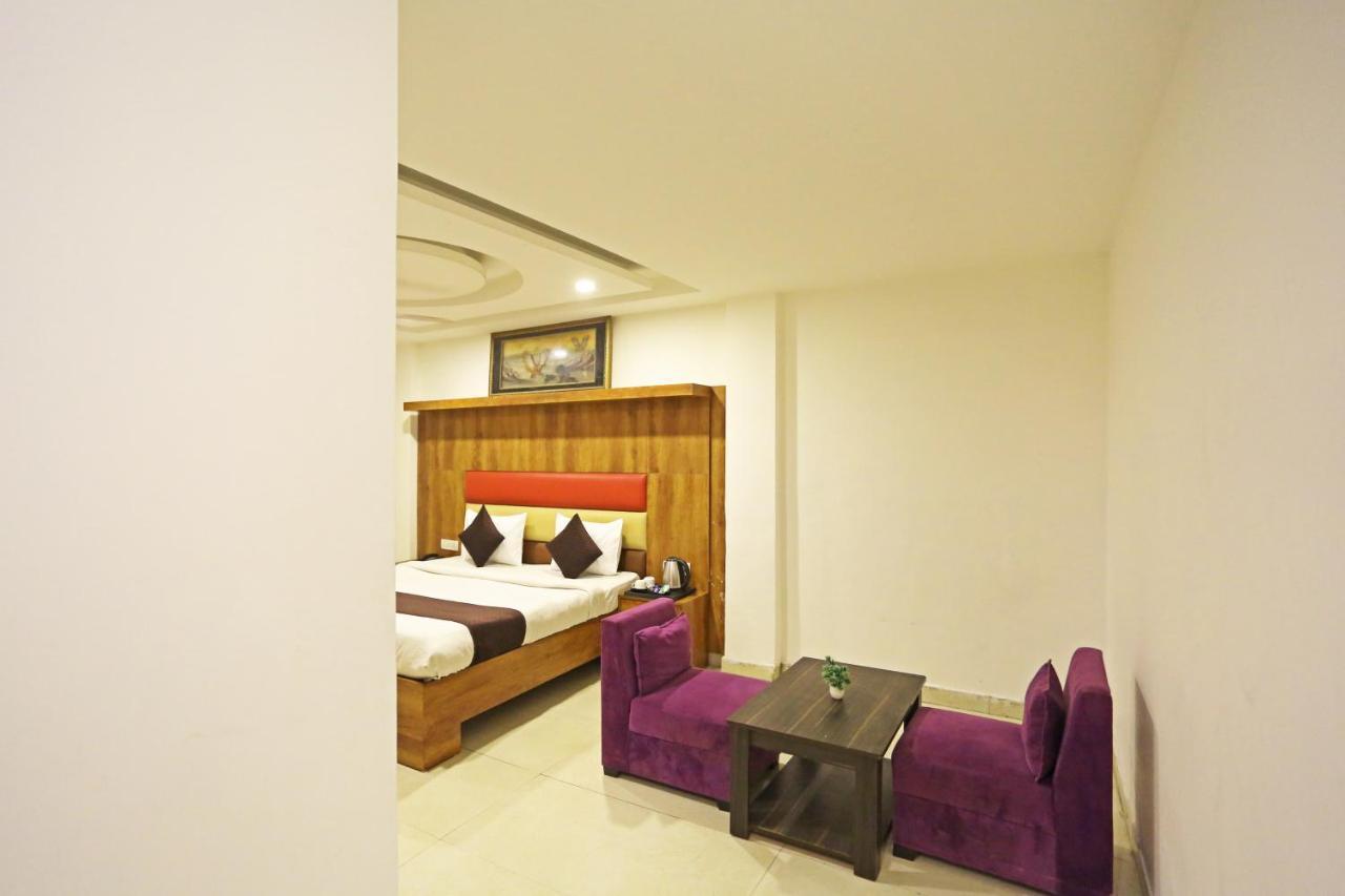 Hotel Sm Suits Near Delhi Airport-Unit By Grand Urban Luxury New Delhi Exterior foto